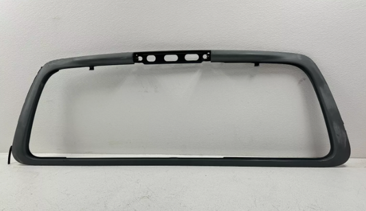 2002 FORD F150  Extended Cab XLT Rear window Molding (Plastic Molding)